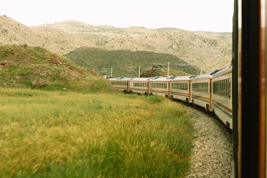 Essential Guide to Train Travel in Morocco: Tips, Routes & Advice